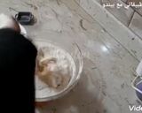 صورة لخطوة 4 من وصفة حلوة القطيفة او الكاشمير بنكهة الكرامال