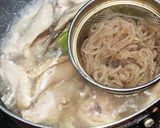 A picture of step 4 of Gluten-Free Konjac Soy Sauce Ramen!.