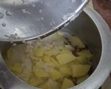 A picture of step 7 of Sama ke chawal.