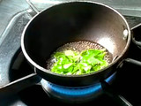 રવા ના બોલ્સ(rava na balls in Gujarati)
