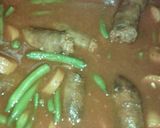 Foto del paso 4 de la receta: Longaniza con ejotes y zanahorias en huajillo