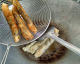 Foto langkah ke 4 dari resep Choco Cheese Rolls (Lumpia Keju Cokelat).