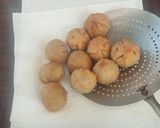 A picture of step 6 of Lilva Kachori ગુજરાતી લીલવા કચોરી લીલી તુવેરની કચોરી.