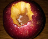 Foto del paso 2 de la receta: Manzanas y peras al horno🌹