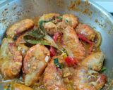 Foto langkah ke 5 dari resep Udang Masak Tomat.