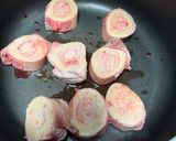 A picture of step 2 of Bone Marrow Chili.