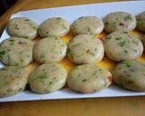 A picture of step 4 of Suji Aaloo Cutlets.