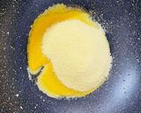 A picture of step 2 of Caramelized Pineapple Suji Halwa.