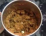 बाकरवडी (bakarvadi recipe in marathi) रेसिपी स्टेप 3 फोटो 