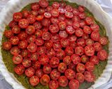Une image de l'étape 1 de Tarte salée au pesto, tomates cerises et mozzarella.