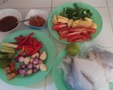 Foto langkah ke 1 dari resep Sop ikan asam pedas.