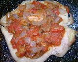 Foto del paso 10 de la receta: Pechugas de pollo y patas deshuesadas a la pizza