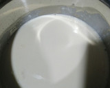 Foto del paso 1 de la receta: Mousse de piloncillo con jelly de tejocote con guayaba