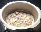 A picture of step 3 of CAULIFLOWER & CASHEW KOFTA CURRY.