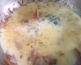 Foto del paso 4 de la receta: Pasta con salsa de tres quesos, champiñones y tocineta