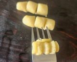A picture of step 5 of KulKul - Christmas Special Sweet Snack.