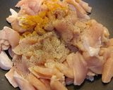 Foto del paso 2 de la receta: Pollo al cúrcuma🌺
