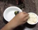 Foto langkah ke 1 dari resep Onigiri bartelloni olive oil.