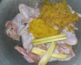 Foto langkah ke 2 dari resep Ayam goreng lengkuas.