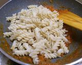 A picture of step 10 of Red Sauce Pasta.