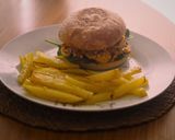Foto del paso 7 de la receta: Hamburguesa de coliflor con patatas al horno