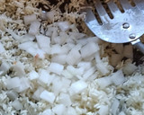 Foto del paso 4 de la receta: Huevo en salsa con bolitas de arroz y frijol