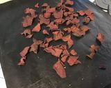 Une image de l'étape 2 de Chips de betteraves rouges.