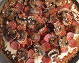 Foto del paso 7 de la receta: Pizza 🍕 baja en grasa (para el antojo) Masa de coliflor y avena