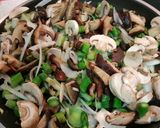 Foto del paso 4 de la receta: 🍝Pasta con setas shitaki y espárragos🍝