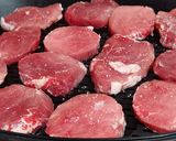 Foto del paso 4 de la receta: Solomillo al vino blanco