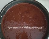 Foto del passaggio 4 della ricetta Torta cioccolatosa con crema di mascarpone e crema alle nocciole