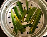 Hình bước làm 1 của món Xôi gấc