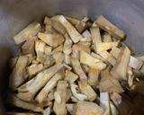 Foto langkah ke 2 dari resep Ketupat Sayur.