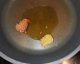 Foto del paso 2 de la receta Raviolis fresco de carne en salsa de puerro, champiñones y huevo de codorniz