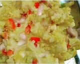 A picture of step 2 of Aloo bread masala dahi vada chat.