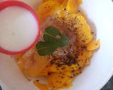 A picture of step 2 of Mango-Coffee Smoothie with Ice-cream & chocolate syrup.