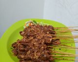Foto langkah ke 6 dari resep Sate ayam bumbu kacang rumahan.