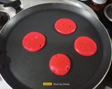 A picture of step 5 of Christmas Tree Pancake.