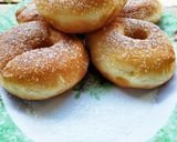 Foto langkah ke 6 dari resep Donat Maizena.