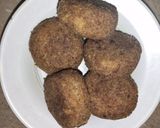A picture of step 1 of Chicken long burger.
