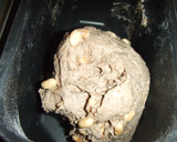 Foto del paso 2 de la receta: Pan de cacahuetes, alcaravea y sésamo