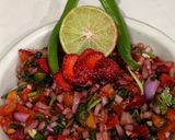 स्ट्रॉबेरी सालसा (Strawberry salsa recipe in Hindi) रेसिपी चरण 2 फोटो