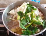 A picture of step 3 of Chicken soup.
