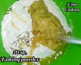 A picture of step 3 of Banana tea cake.