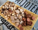 Une image de l'étape 3 de Salade de farfalles aux légumes, viandes grillées et olives.