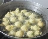 A picture of step 7 of Methi Na Gota.