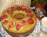 Foto del paso 3 de la receta: Rosca bizcochada de té Matcha e higos