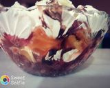 صورة لخطوة 3 من وصفة تحلية بنينة تدوخ هههه 😋😋 بالفراولة