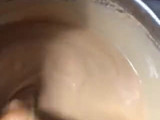 Cinta nido con ternera, jamón York y crema de cacahuetes
