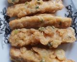 Foto langkah ke 5 dari resep Stik mendoan renyah.